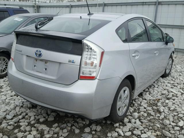 JTDKN3DU2B0251128 - 2011 TOYOTA PRIUS SILVER photo 4