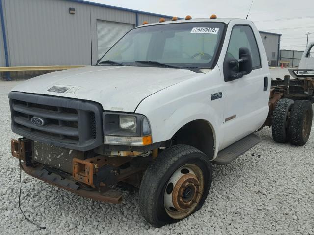 1FDXF47PX3EC02791 - 2003 FORD F450 SUPER WHITE photo 2