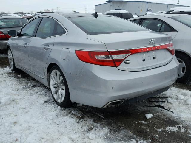 KMHFH4JG1FA495328 - 2015 HYUNDAI AZERA LIMI SILVER photo 3