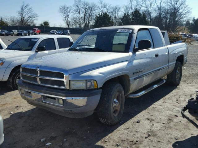 3B7HC13YX1G812615 - 2001 DODGE RAM 1500 SILVER photo 2