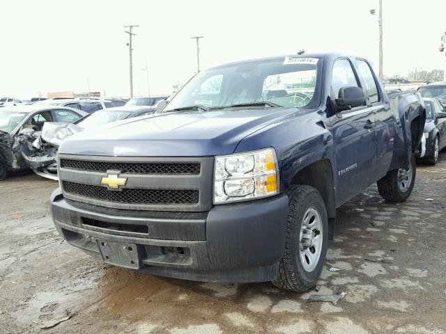 1GCEC19X29Z144581 - 2009 CHEVROLET SILVERADO BLUE photo 2