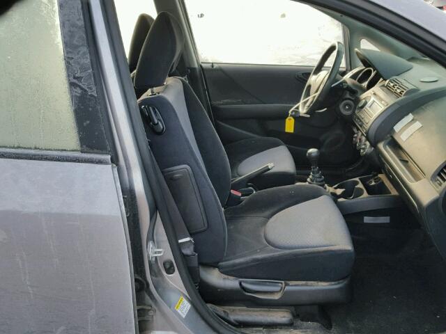 JHMGD37697S051167 - 2007 HONDA FIT S SILVER photo 5