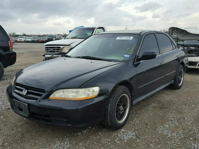 3HGCG56402G704537 - 2002 HONDA ACCORD LX BLACK photo 2