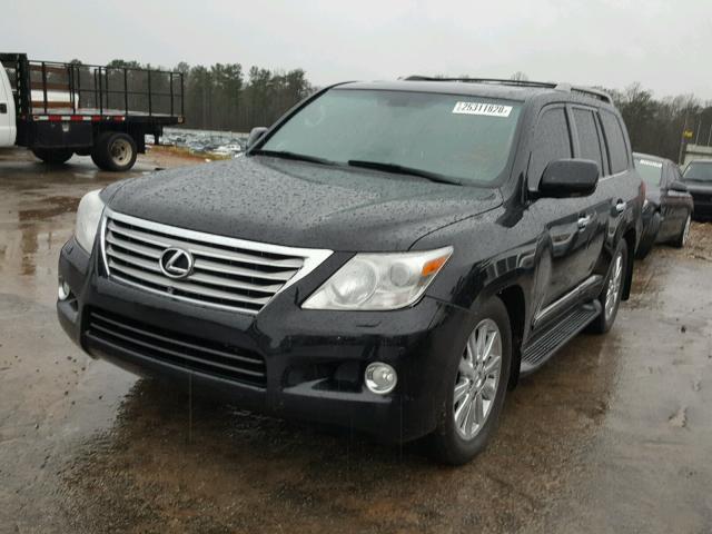 JTJHY00W594021834 - 2009 LEXUS LX 570 BLACK photo 2