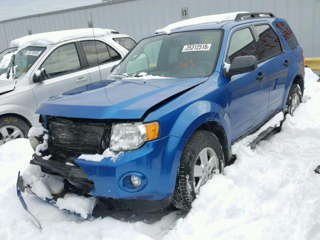 1FMCU9DG5BKA26111 - 2011 FORD ESCAPE XLT BLUE photo 2