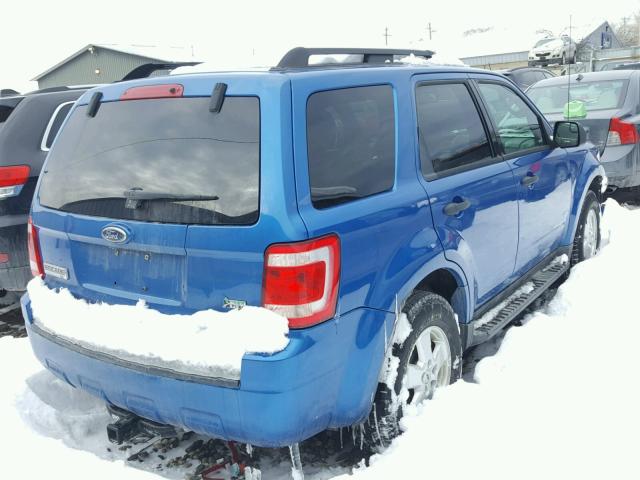 1FMCU9DG5BKA26111 - 2011 FORD ESCAPE XLT BLUE photo 4