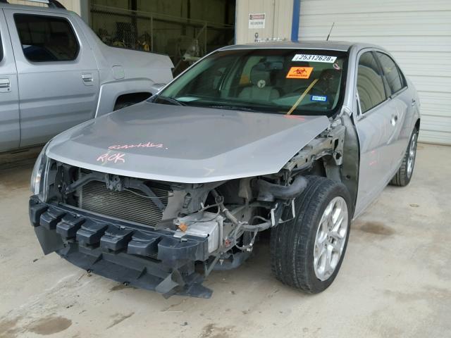 3FAHP0HA2BR273736 - 2011 FORD FUSION SE SILVER photo 2