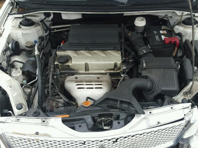 4A32B2FF1BE014888 - 2011 MITSUBISHI GALANT FE WHITE photo 7