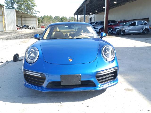 WP0AD2A99HS166681 - 2017 PORSCHE 911 TURBO BLUE photo 9