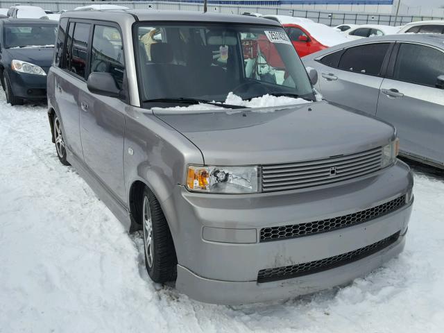 JTLKT334154021153 - 2005 TOYOTA SCION XB SILVER photo 1