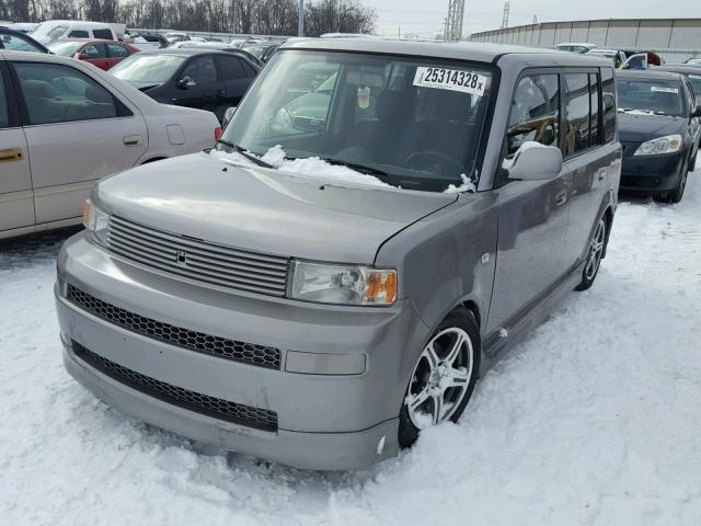 JTLKT334154021153 - 2005 TOYOTA SCION XB 银色 照片 2