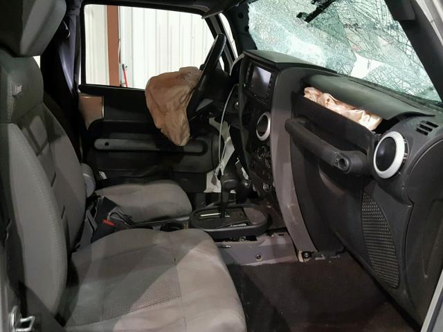 1J4FA54158L606437 - 2008 JEEP WRANGLER S SILVER photo 5
