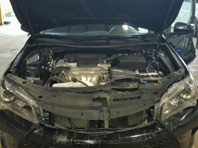 4T1BF1FK3HU336683 - 2017 TOYOTA CAMRY LE GRAY photo 7