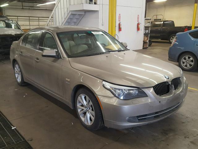 WBANV9C50AC138976 - 2010 BMW 535 XI Dorado foto 1