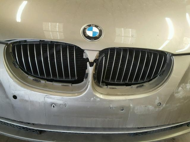 WBANV9C50AC138976 - 2010 BMW 535 XI Dorado foto 9