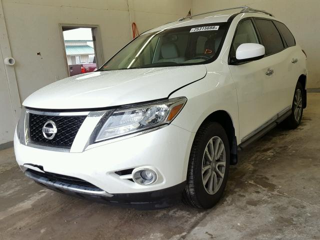 5N1AR2MM6GC665489 - 2016 NISSAN PATHFINDER WHITE photo 2