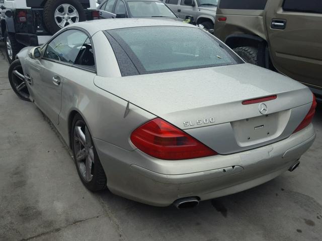 WDBSK75F93F009837 - 2003 MERCEDES-BENZ SL 500R SILVER photo 3