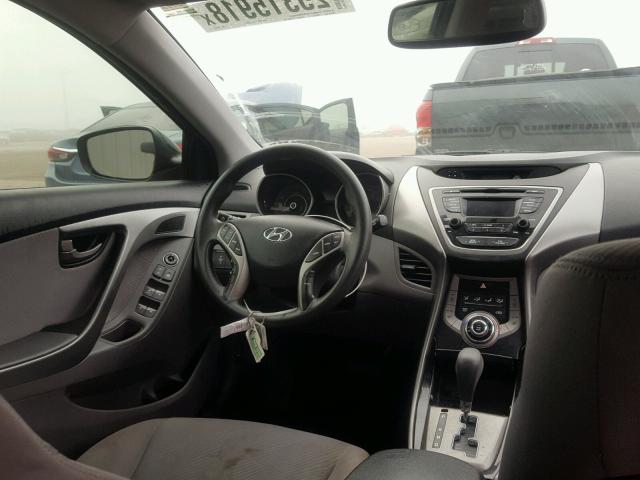 KMHDH4AE3DU794157 - 2013 HYUNDAI ELANTRA GL BLACK photo 9