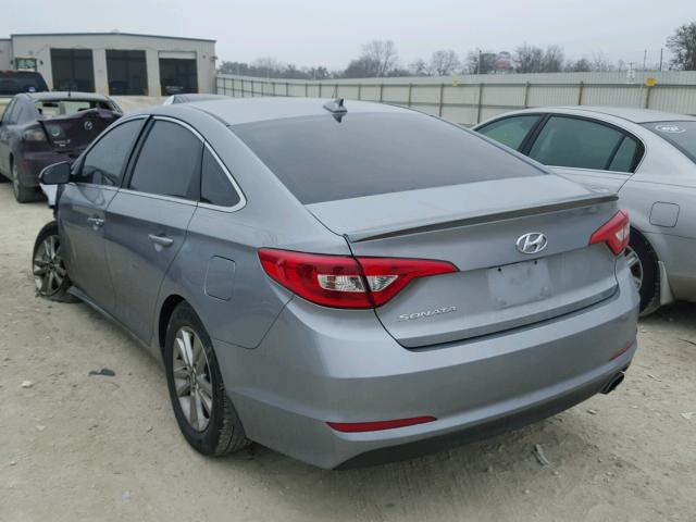 5NPE24AF3HH438505 - 2017 HYUNDAI SONATA SE SILVER photo 3