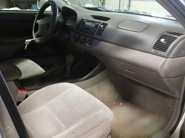 4T1BE32K43U751119 - 2003 TOYOTA CAMRY LE SILVER photo 5