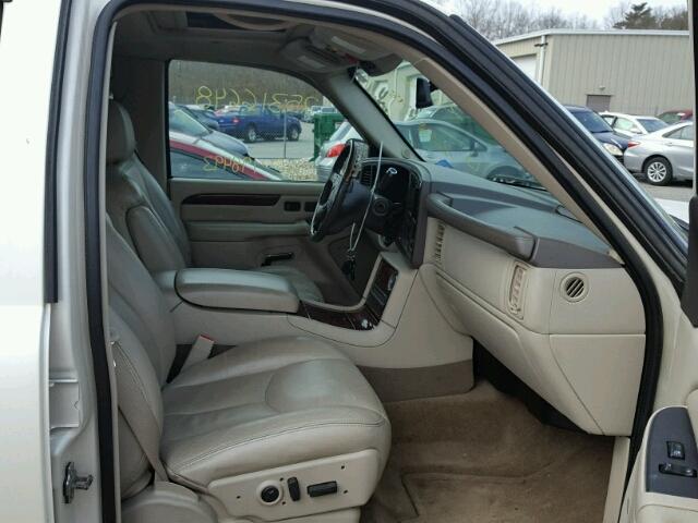 1GYEK63N85R253025 - 2005 CADILLAC ESCALADE L WHITE photo 5