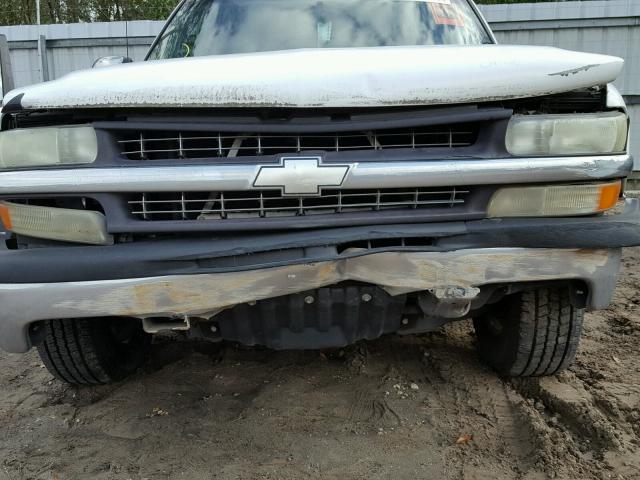 2GCEC19T221337499 - 2002 CHEVROLET SILVERADO WHITE photo 9