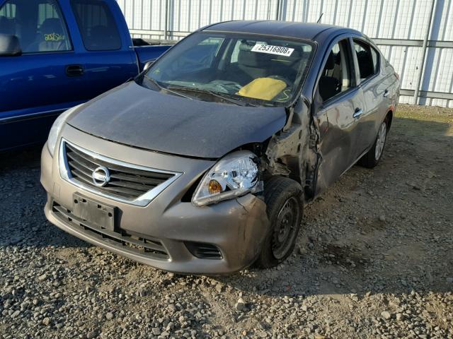 3N1CN7AP3DL891464 - 2013 NISSAN VERSA S GRAY photo 2