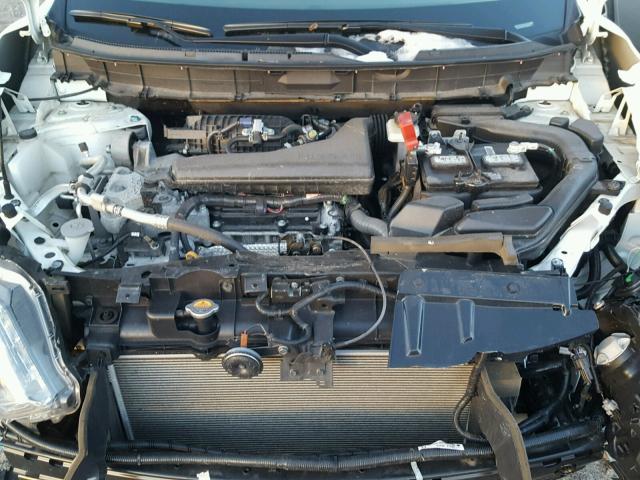 5N1AT2MV7GC895701 - 2016 NISSAN ROGUE S WHITE photo 7