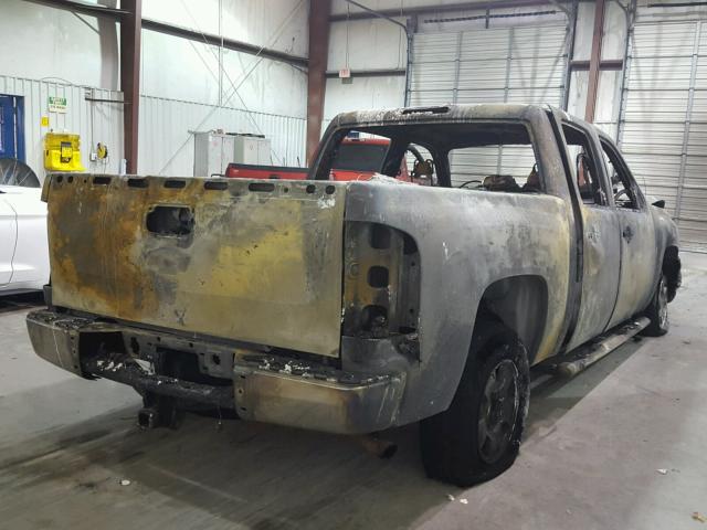 3GCRCPE00AG135797 - 2010 CHEVROLET SILVERADO BURN photo 4