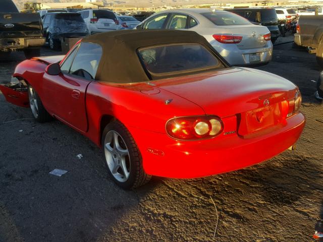 JM1NB353630300974 - 2003 MAZDA MX-5 MIATA RED photo 3