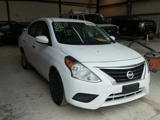 3N1CN7AP2GL807803 - 2016 NISSAN VERSA S WHITE photo 1