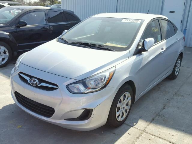 KMHCT4AE9DU481088 - 2013 HYUNDAI ACCENT GLS WHITE photo 2