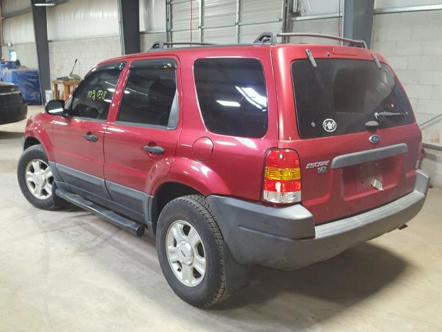 1FMYU93114DA22227 - 2004 FORD ESCAPE XLT MAROON photo 3