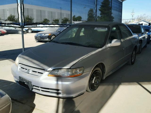 JHMCG66031C012001 - 2001 HONDA ACCORD EX SILVER photo 2