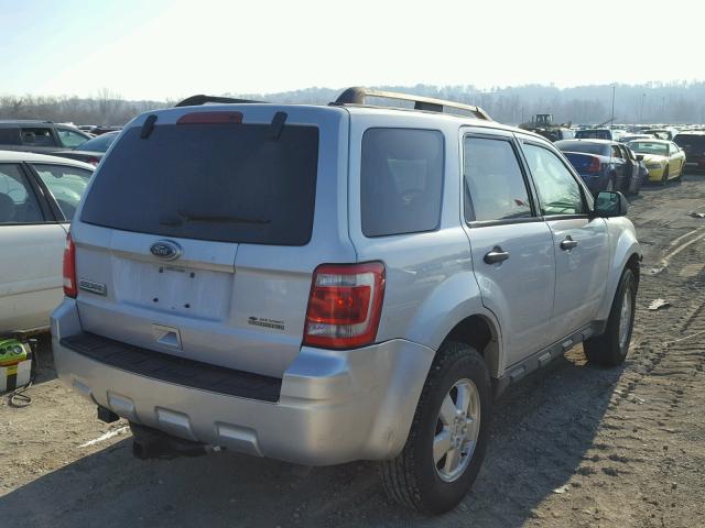 1FMCU0D72CKA16875 - 2012 FORD ESCAPE XLT SILVER photo 4