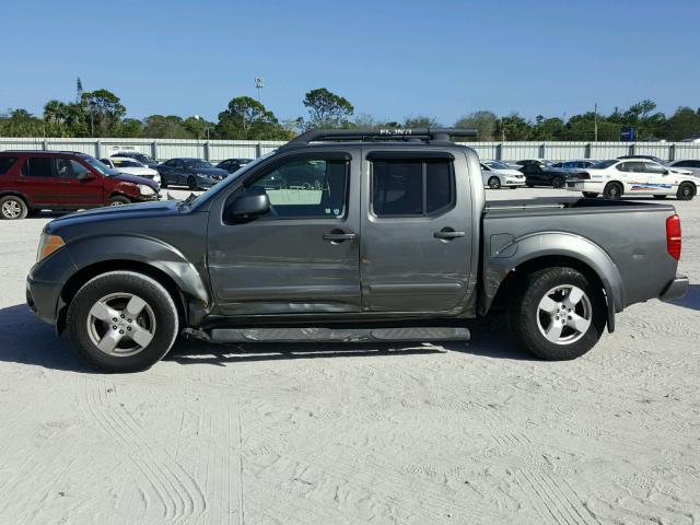 1N6AD07U16C403670 - 2006 NISSAN FRONTIER C GRAY photo 9