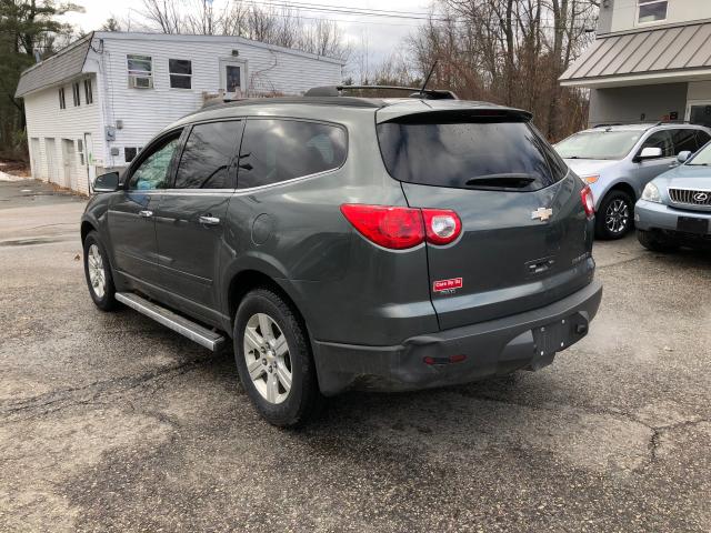 1GNKVJEDXBJ148382 - 2011 CHEVROLET TRAVERSE L GRAY photo 4