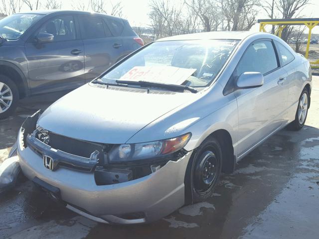 2HGFG12868H579843 - 2008 HONDA CIVIC EX SILVER photo 2