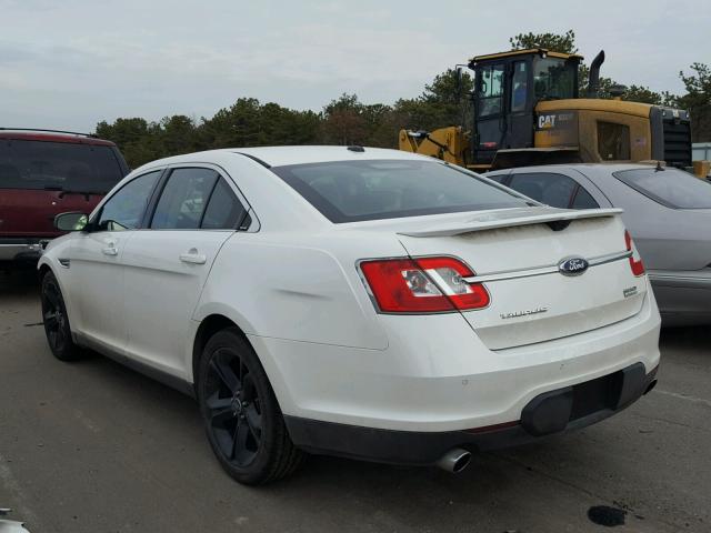 1FAHP2KT7AG105487 - 2010 FORD TAURUS SHO WHITE photo 3