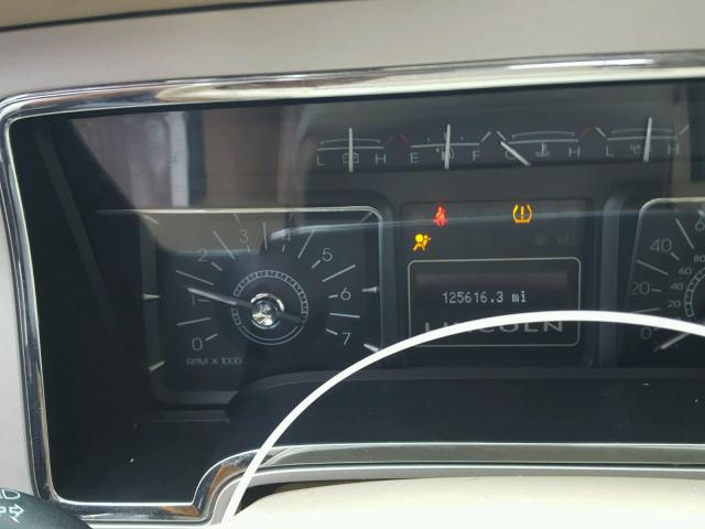 5LMFU28568LJ07972 - 2008 LINCOLN NAVIGATOR WHITE photo 8