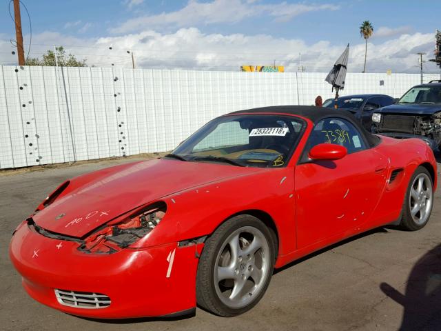 WP0CA2989YU622034 - 2000 PORSCHE BOXSTER RED photo 2