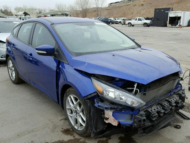 1FADP3K27FL255724 - 2015 FORD FOCUS SE BLUE photo 1