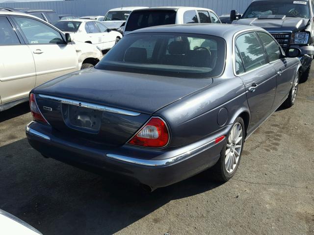 SAJWA79B76SH01656 - 2006 JAGUAR XJ8 L GRAY photo 4