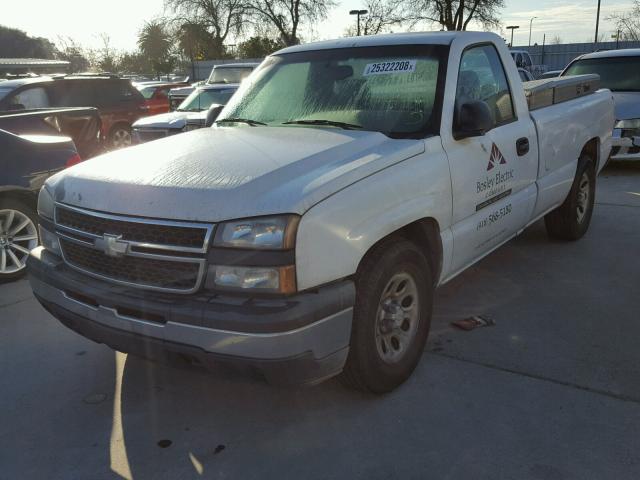 3GCEC14X26G257448 - 2006 CHEVROLET SILVERADO WHITE photo 2