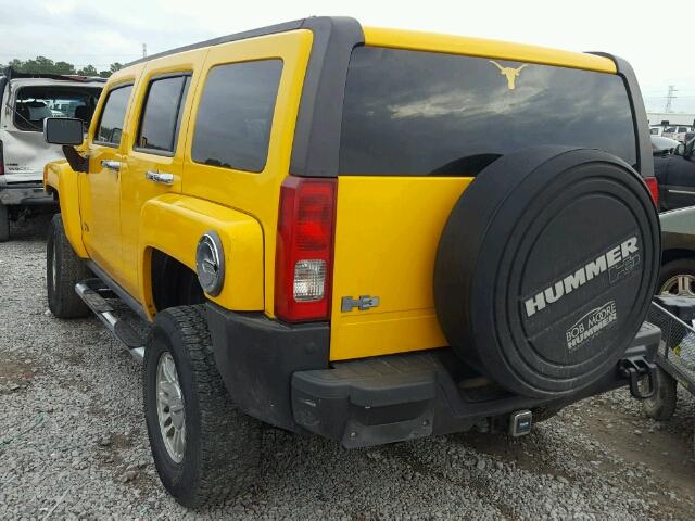 5GTDN13E078130817 - 2007 HUMMER H3 YELLOW photo 3