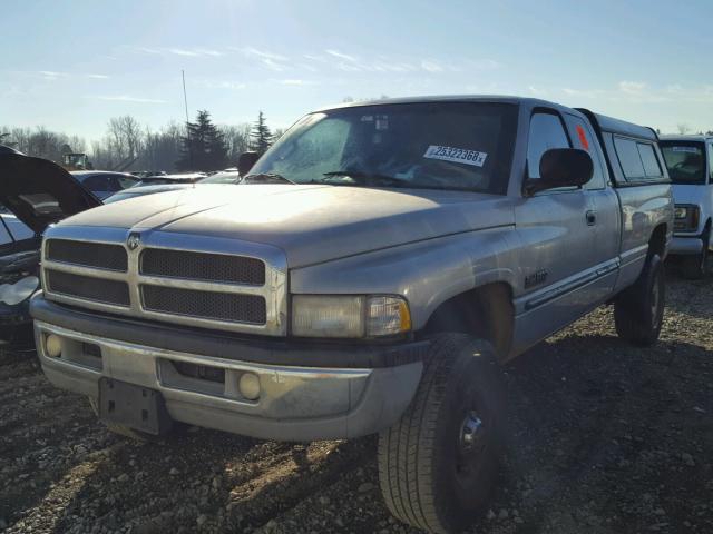 3B7KF2367YG117438 - 2000 DODGE RAM 2500 SILVER photo 2