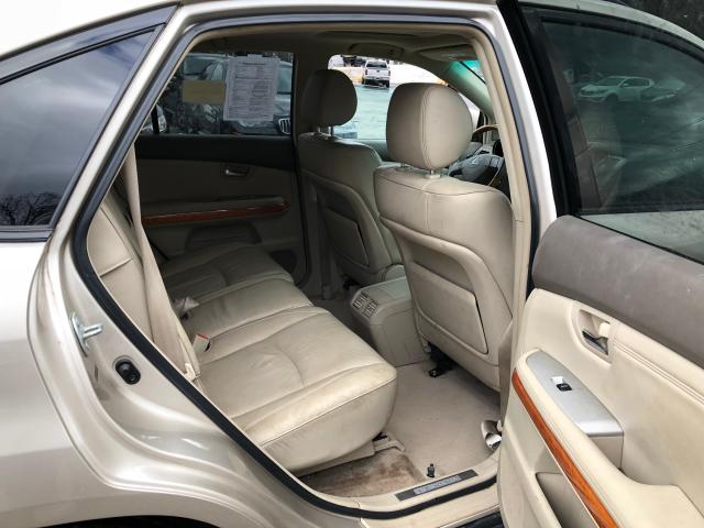 2T2HA31U55C059556 - 2005 LEXUS RX 330 BEIGE photo 6