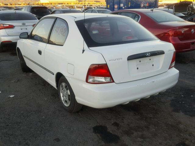 KMHCF35G71U145674 - 2001 HYUNDAI ACCENT L WHITE photo 3