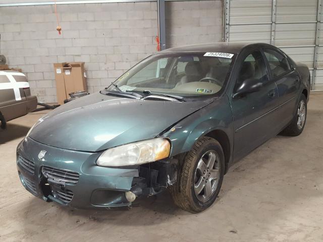 1B3AL56R92N140571 - 2002 DODGE STRATUS ES GREEN photo 2