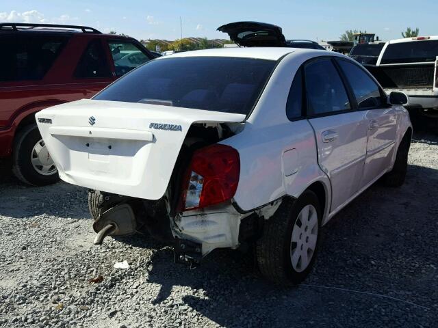 KL5JD56Z38K825838 - 2008 SUZUKI FORENZA BA WHITE photo 4